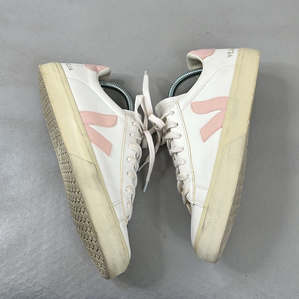 VEJA Logo Campo Leather Pink V Sneakers - Picture 5 of 11